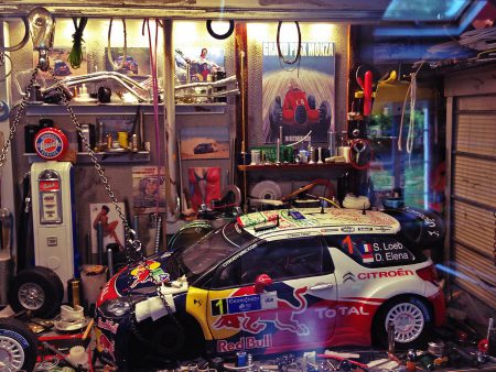 Vitrine Garage Citroën WRC / Sébastien LOEB