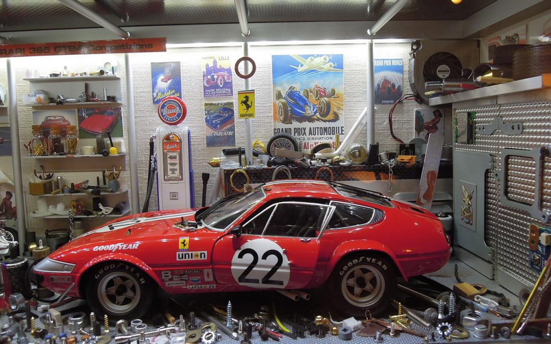 Vitrine Garage Ferrari 365 GTB4 Competizione
